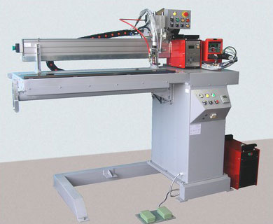 A bench AS333 for TIG welding of longitudinal seams